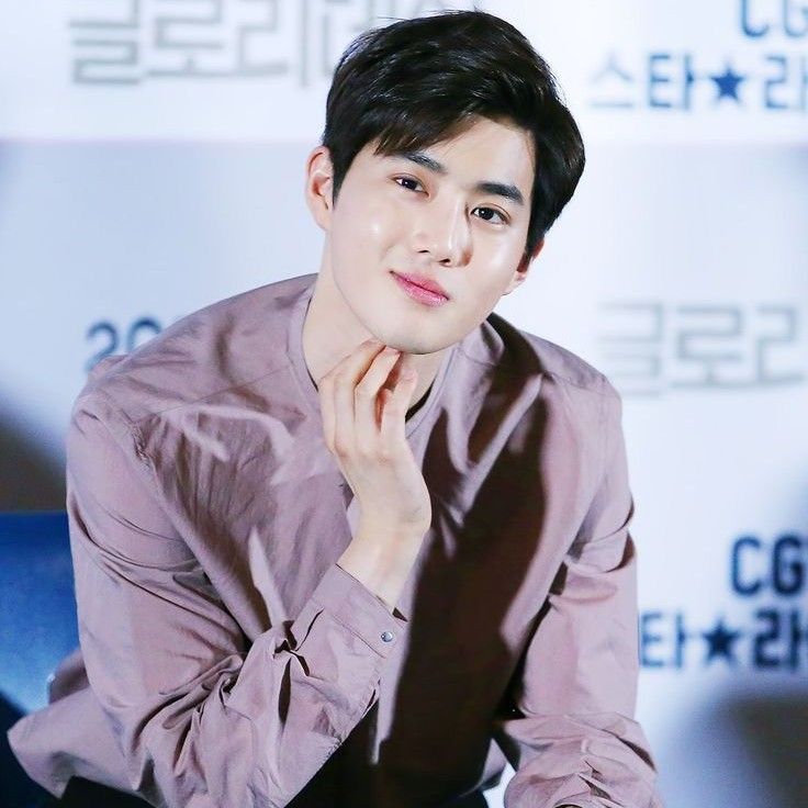 A moment captured by a fan of Suho