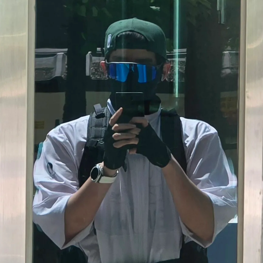 윤균상 최근 활동샷