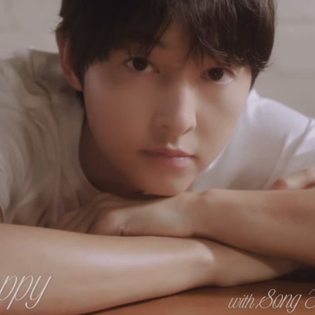 Foto terbaru dari Song Joongki