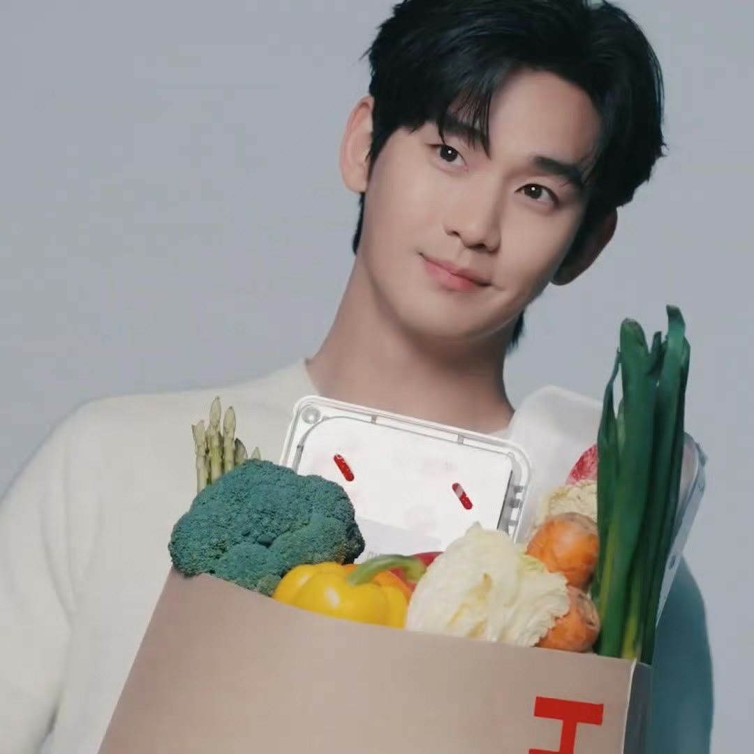 A moment captured by a fan of Kim Soohyun