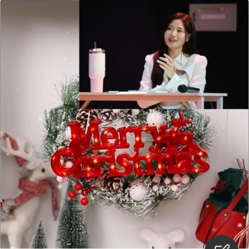 A moment captured by a fan of Bae Ahyeon