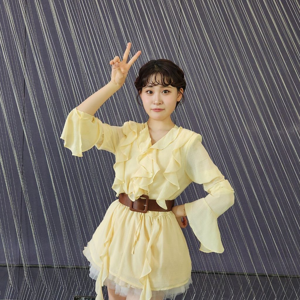 Recent activity shot of Kim Dahyun