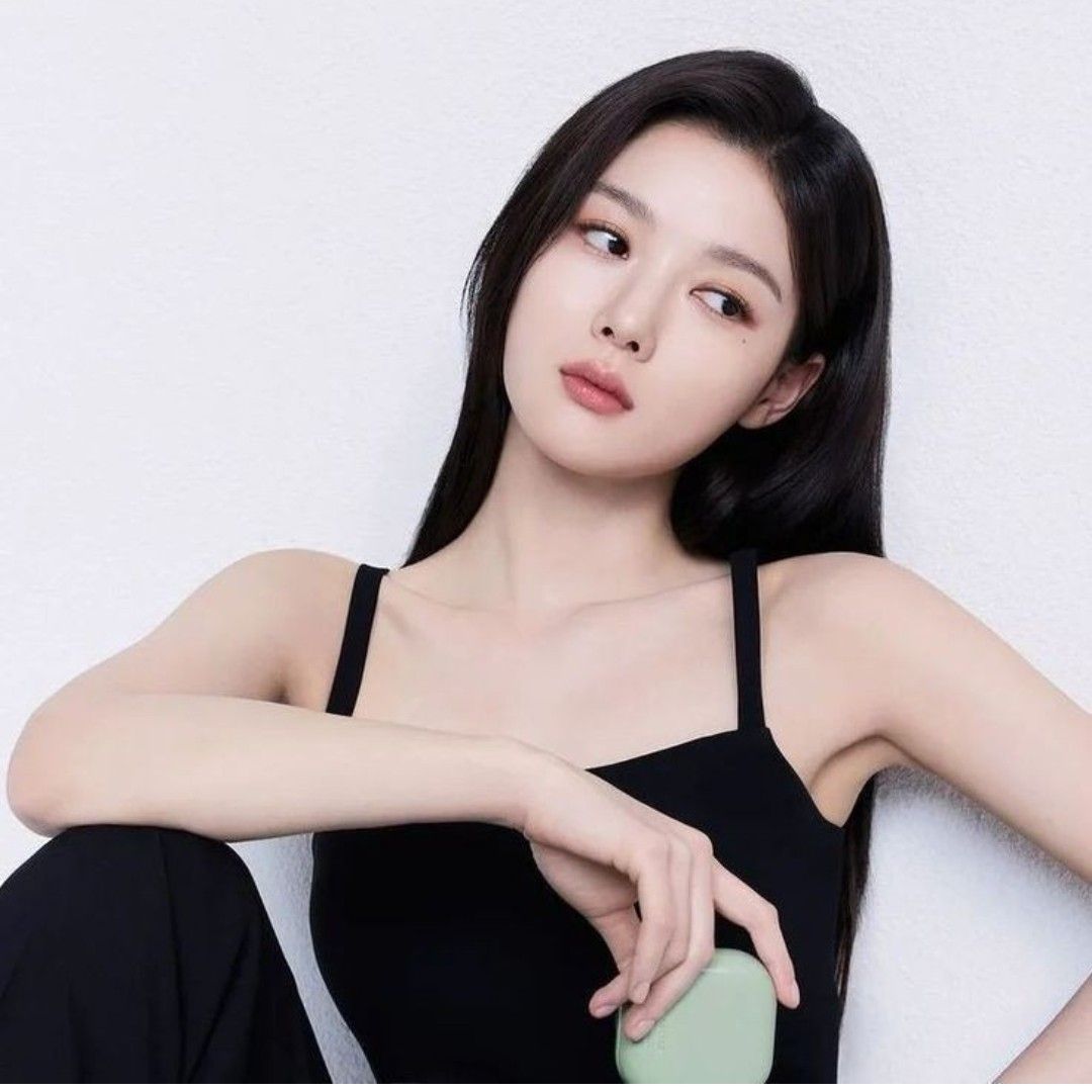Recent activity shot of Kim Youjung