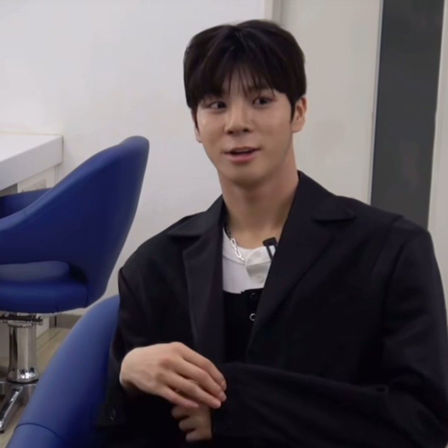Latest photo of Jeong Dongwon