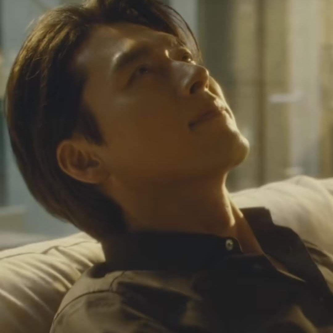 Latest photo of Hyun Bin