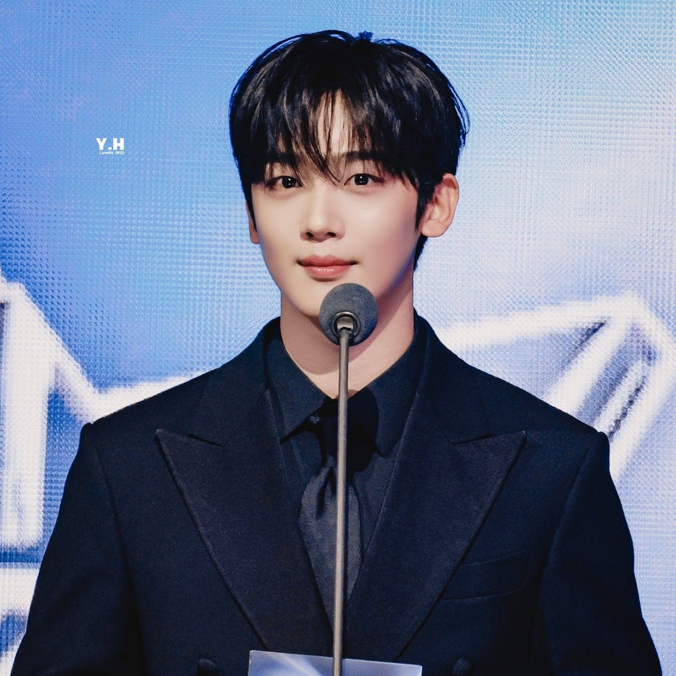 Behind-the-scenes cut of Kim Yohan