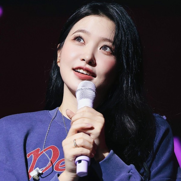 Popular profile image of Yeri (1999) selected by vote