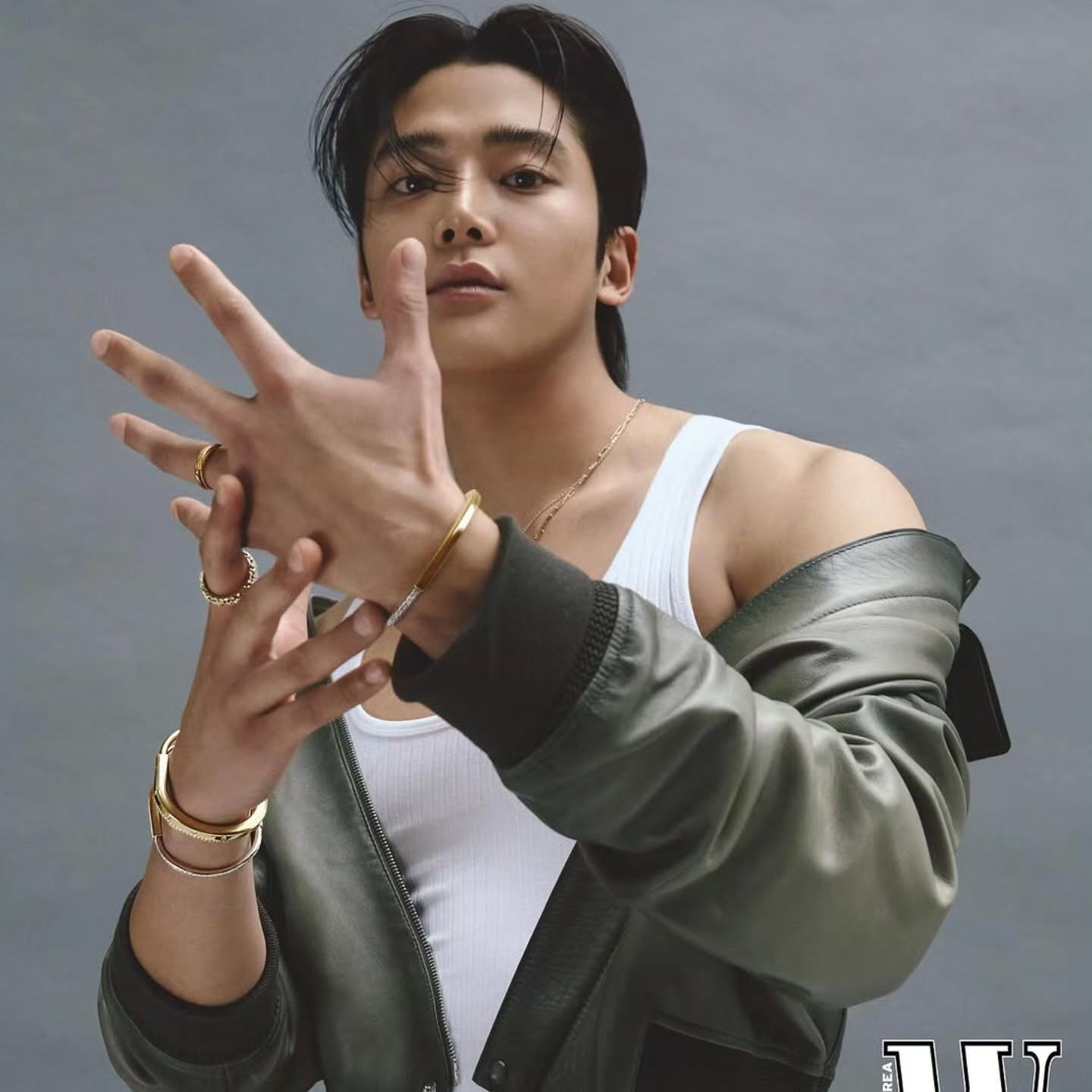 A moment captured by a fan of Rowoon