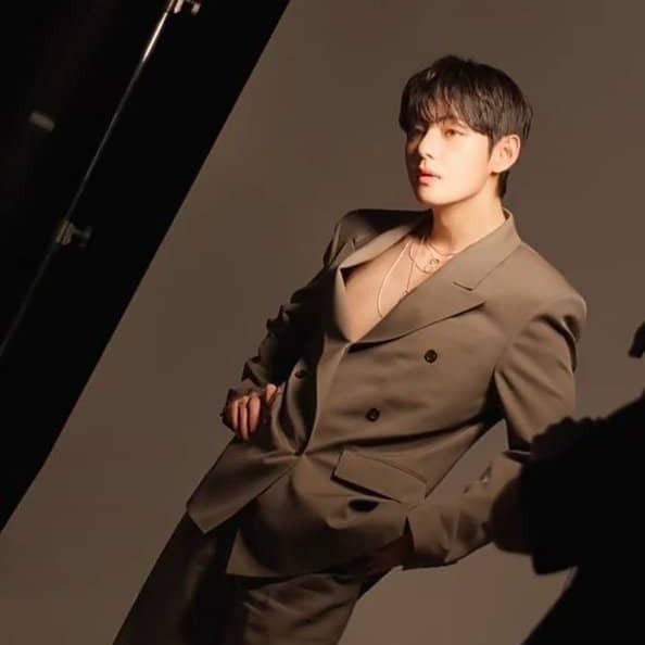 Behind-the-scenes cut of Kim Taehyung (V)