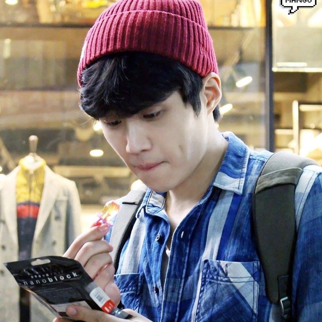 Behind-the-scenes cut of Kim Seonho