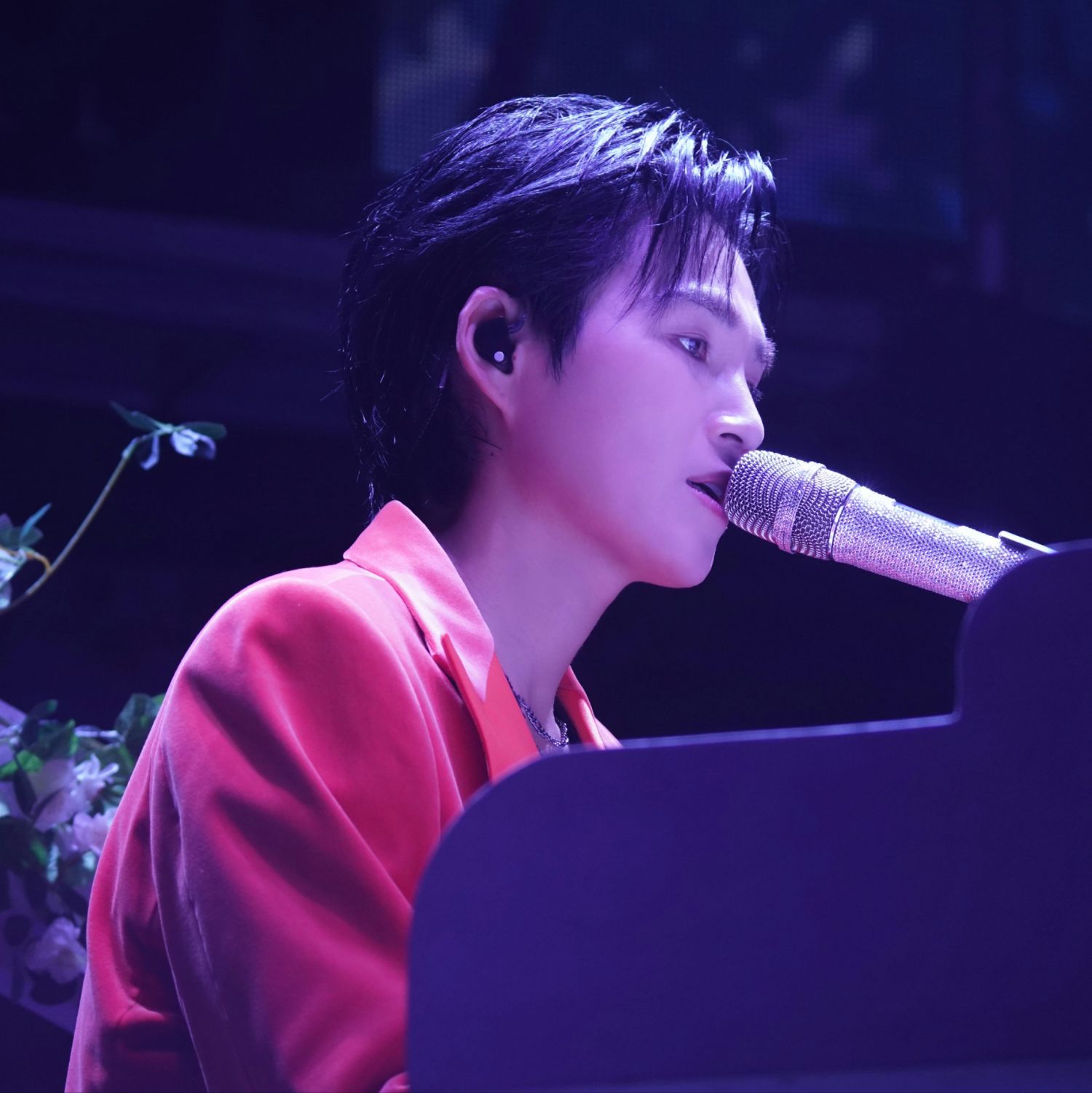 金熙栽的最新照片