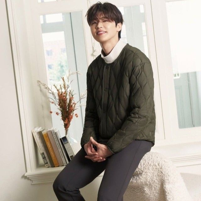 Recent activity shot of Park Jihyeon