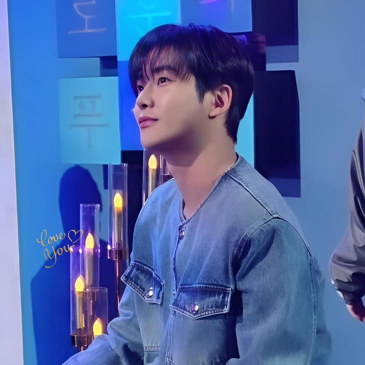 Behind-the-scenes cut of Rowoon