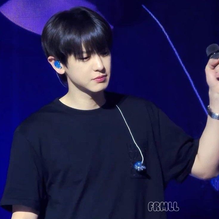 Recent activity shot of Chanyeol