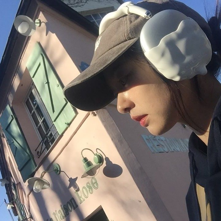 A moment captured by a fan of Jung Somin