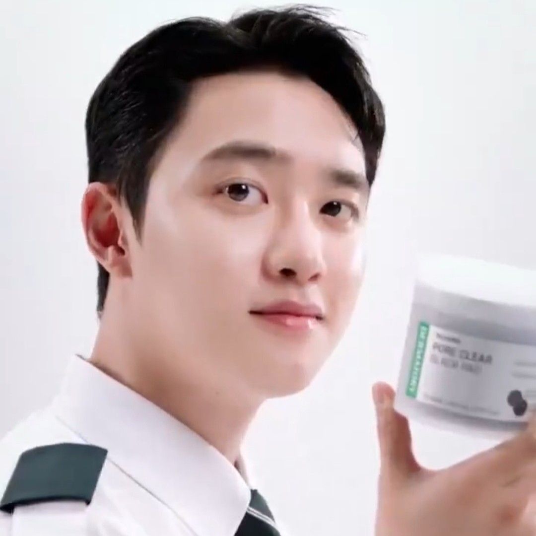 A moment captured by a fan of Doh Kyungsoo (D.O.)