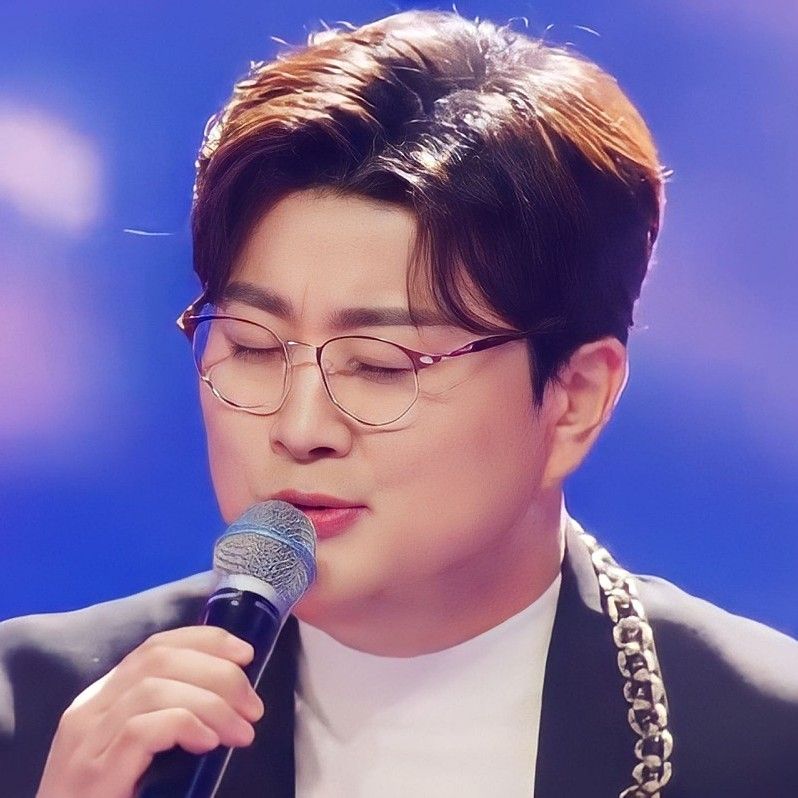 Momen yang diabadikan oleh penggemar Kim Hojoong