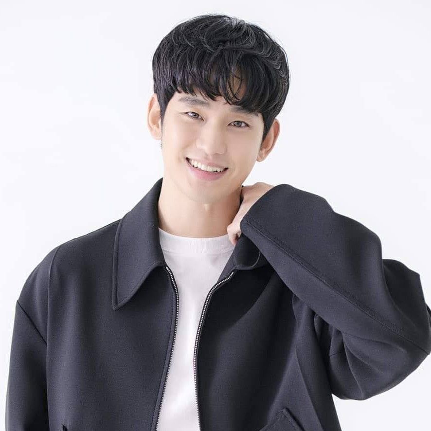 Behind-the-scenes cut of Kim Soohyun