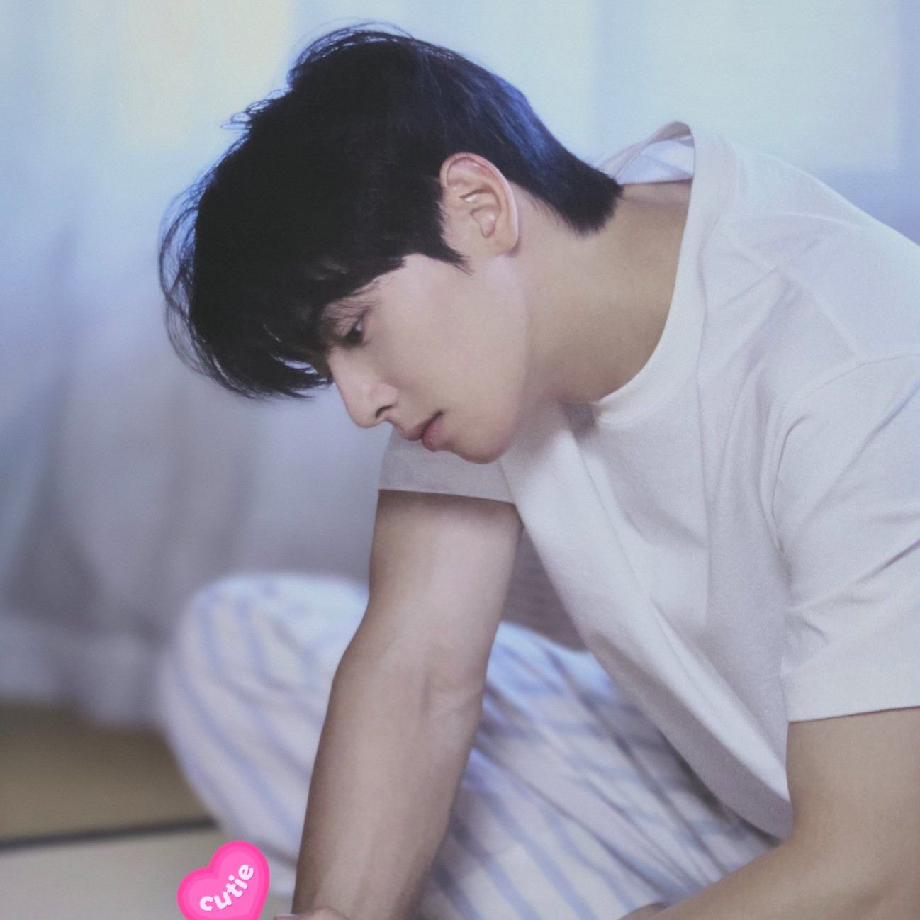 Recent activity shot of Cha Eunwoo