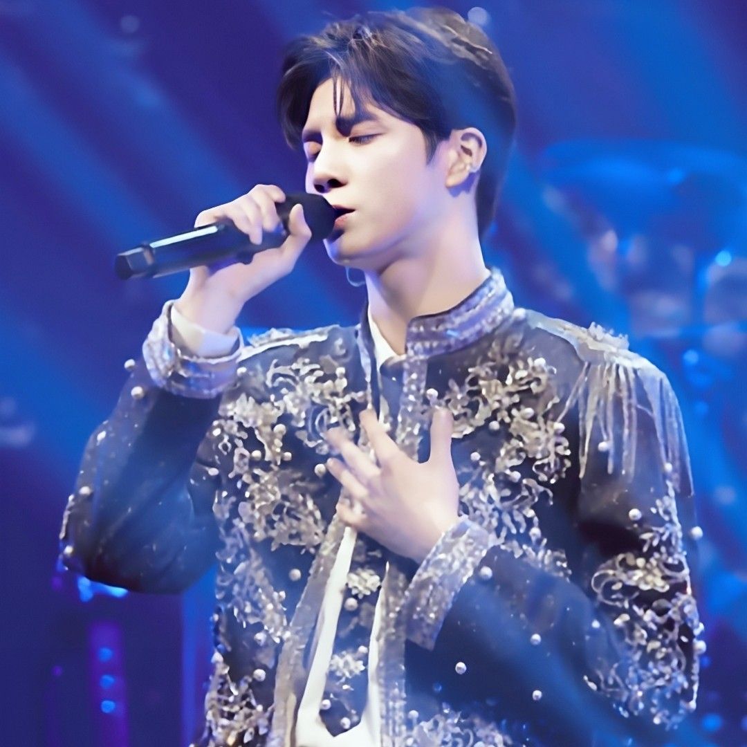 Foto kegiatan terbaru dari Jeong Dongwon