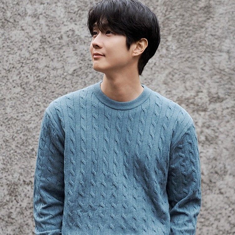 Behind-the-scenes cut of Choi Wooshik