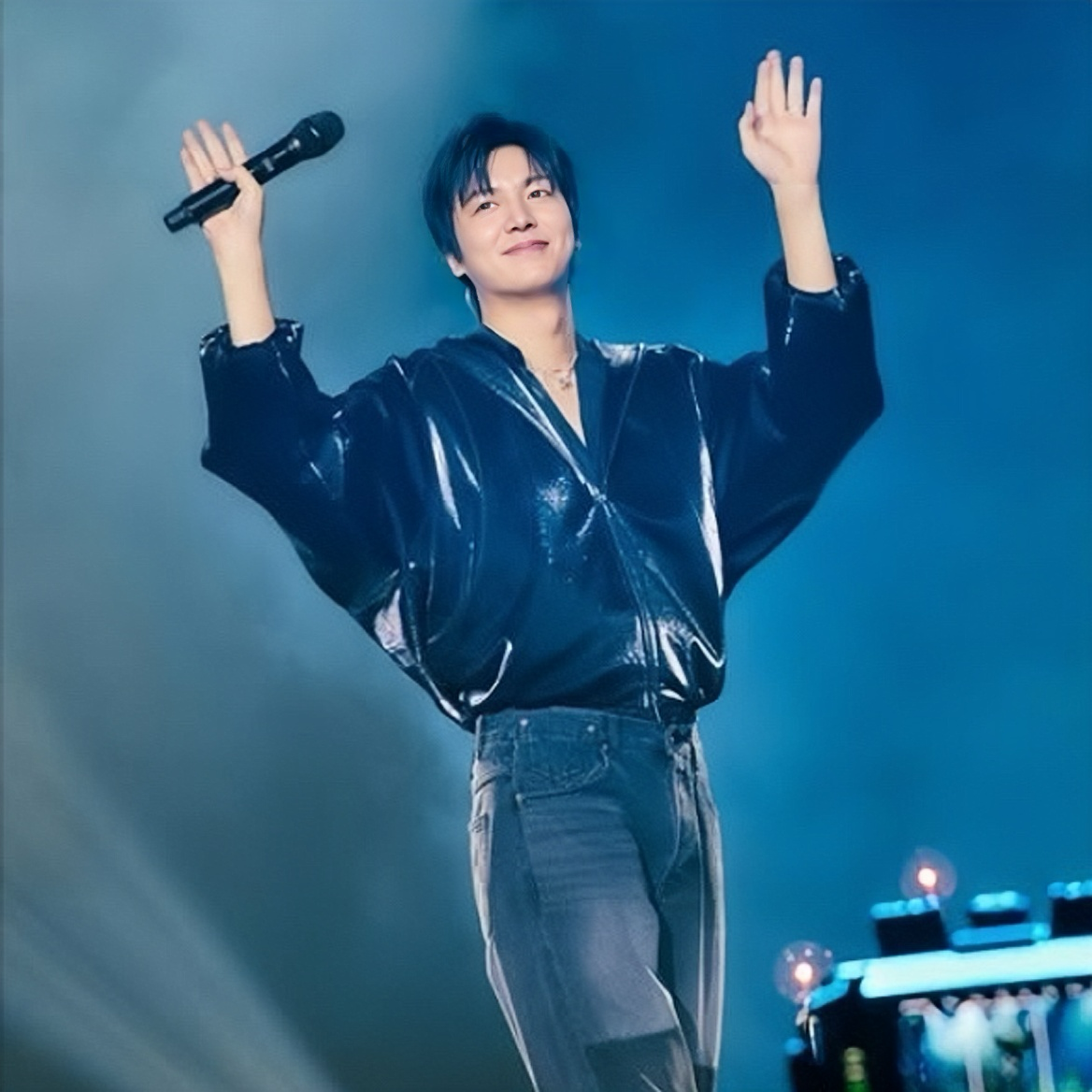 Behind-the-scenes cut of Lee Minho
