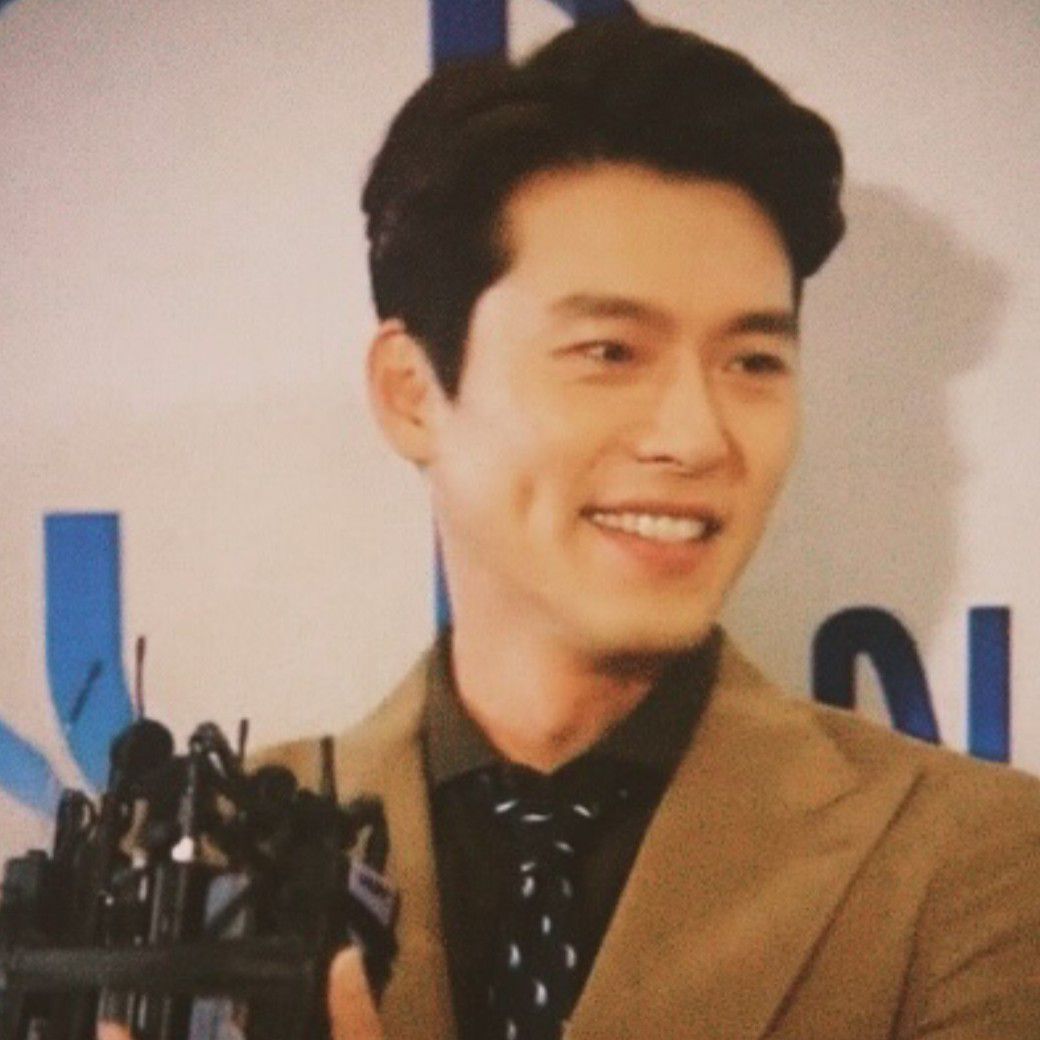 Latest photo of Hyun Bin