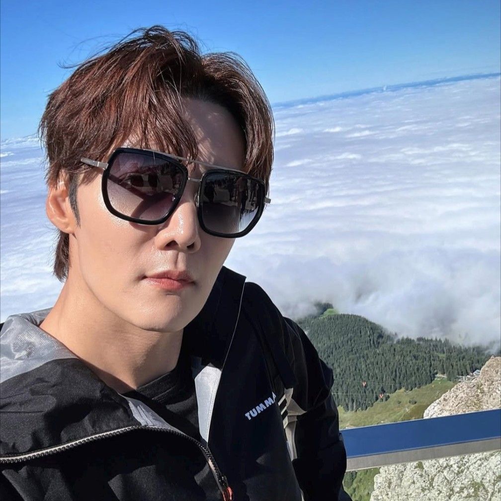 Latest photo of Choi Jinhyuk