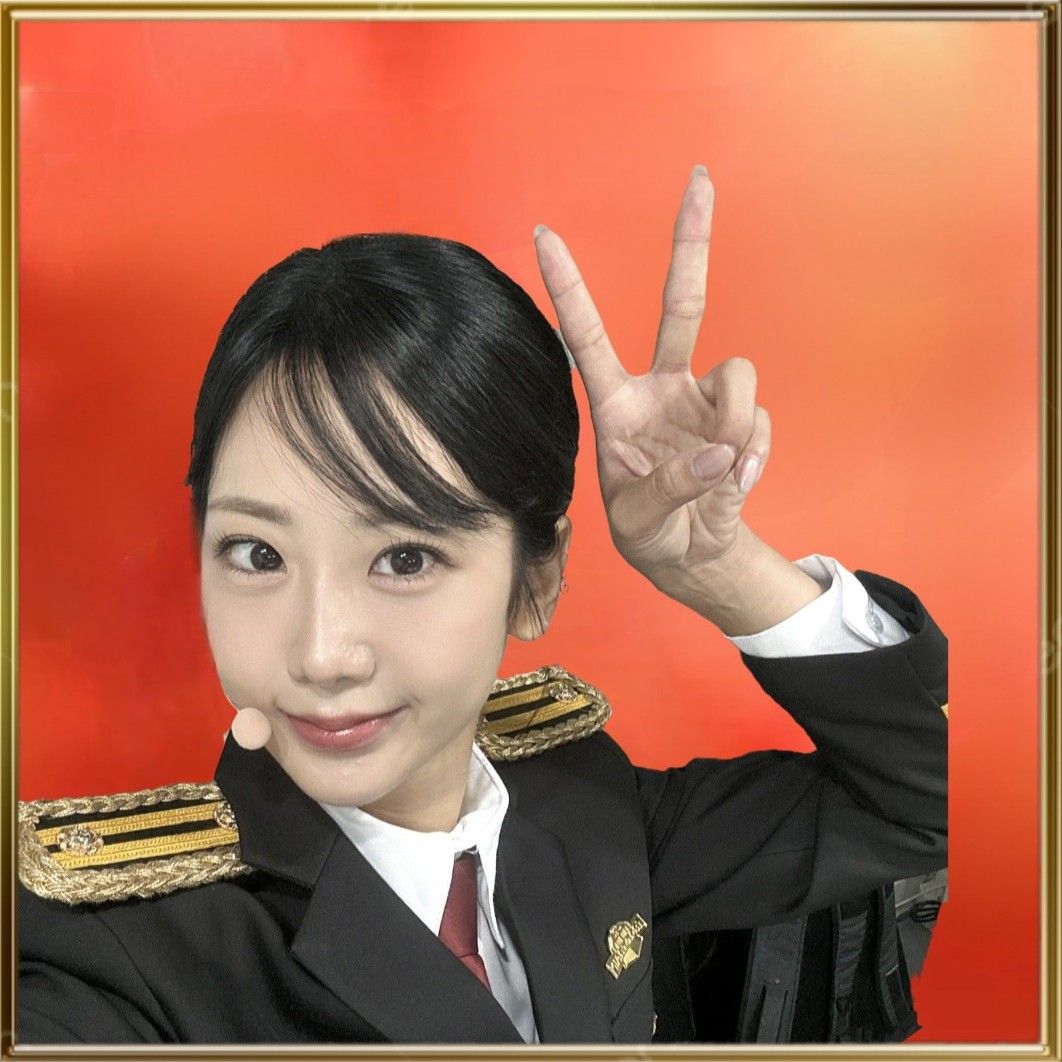 A moment captured by a fan of Kang Hyeyeon