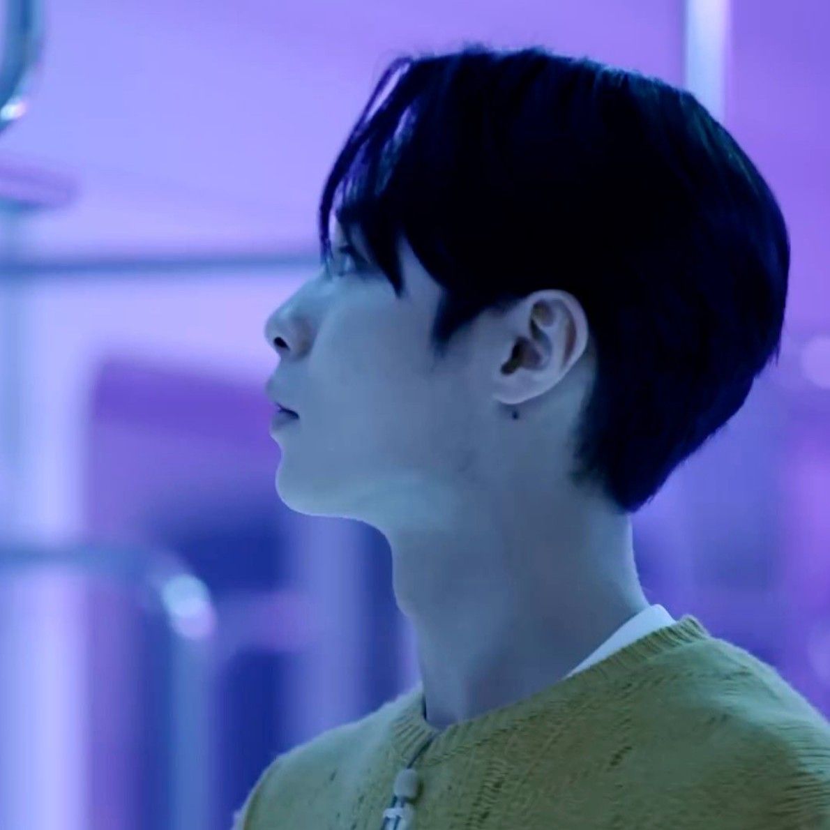 A moment captured by a fan of Lee Jaewook