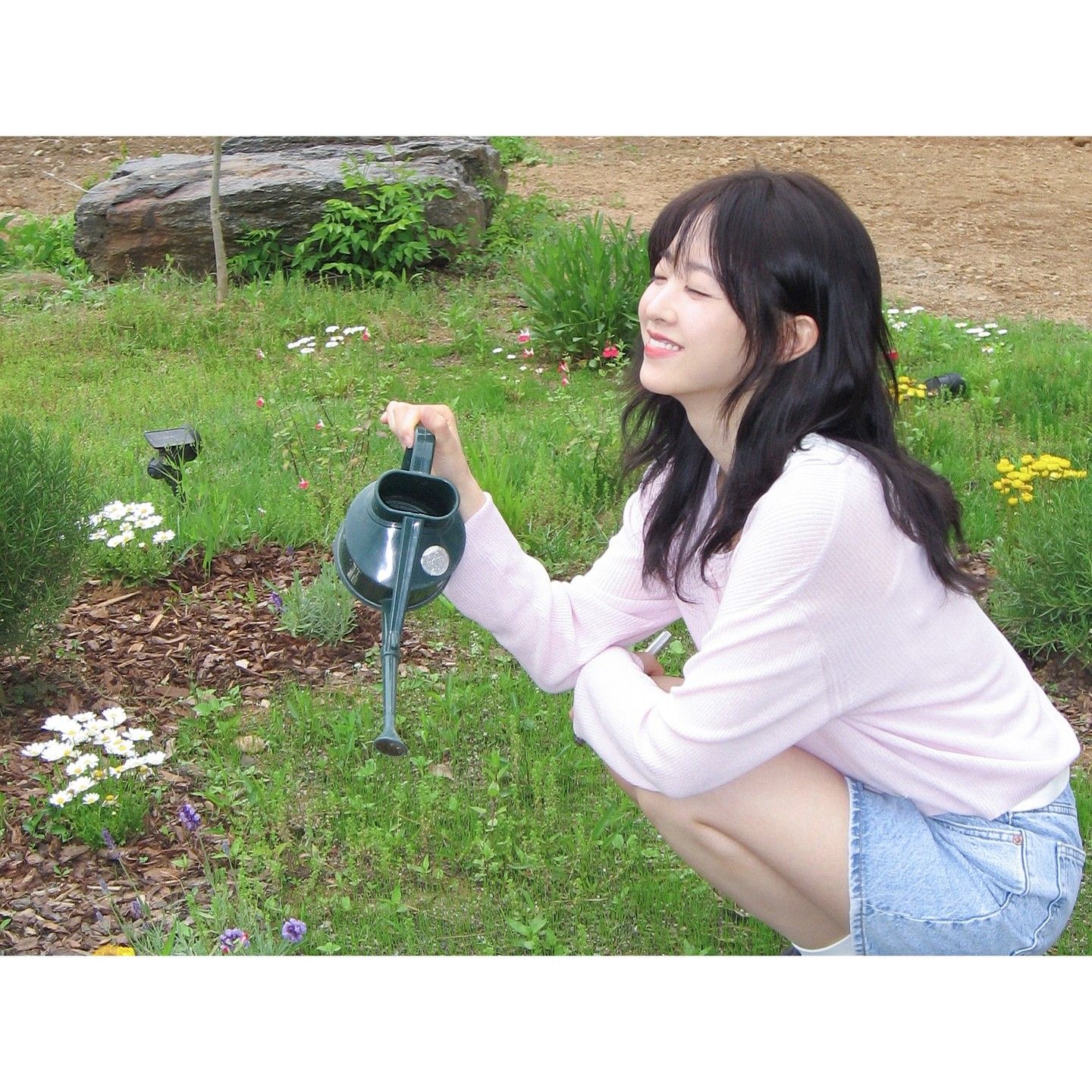 A moment captured by a fan of Park Boyoung