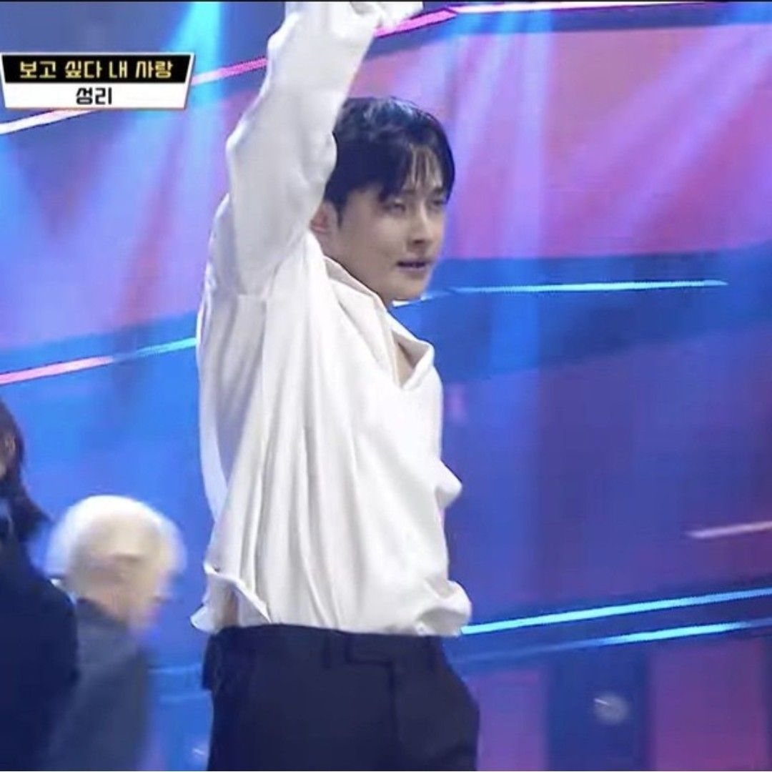 Seong Ri的最新照片