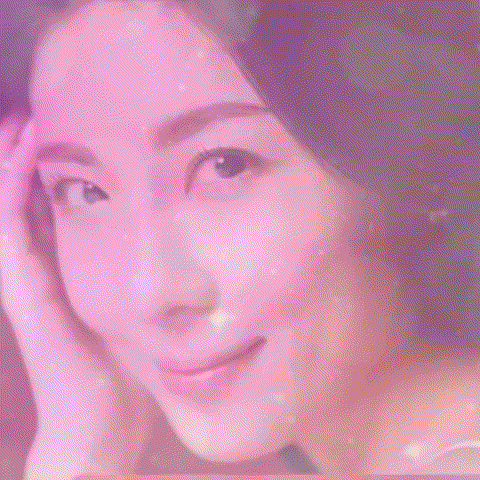 A moment captured by a fan of Ha Jiwon