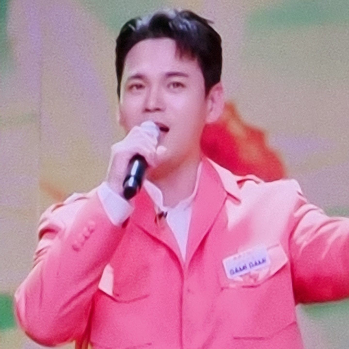 Behind-the-scenes cut of Lee Jung