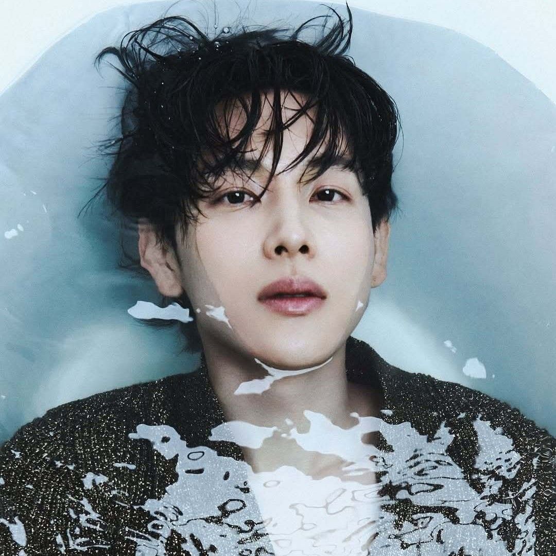 Behind-the-scenes cut of Yim Siwan