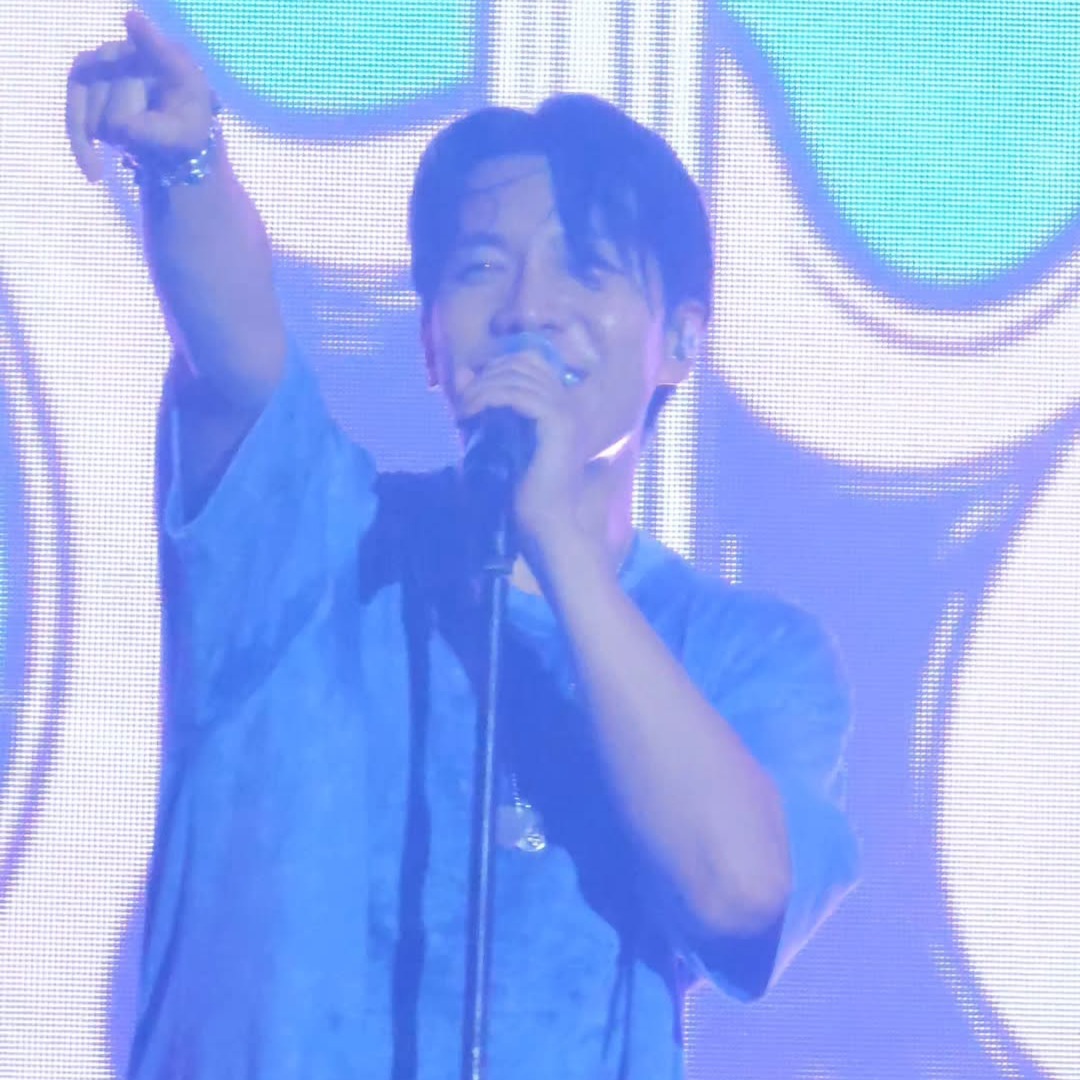 Cuplikan di balik layar dari Lee Seunggi
