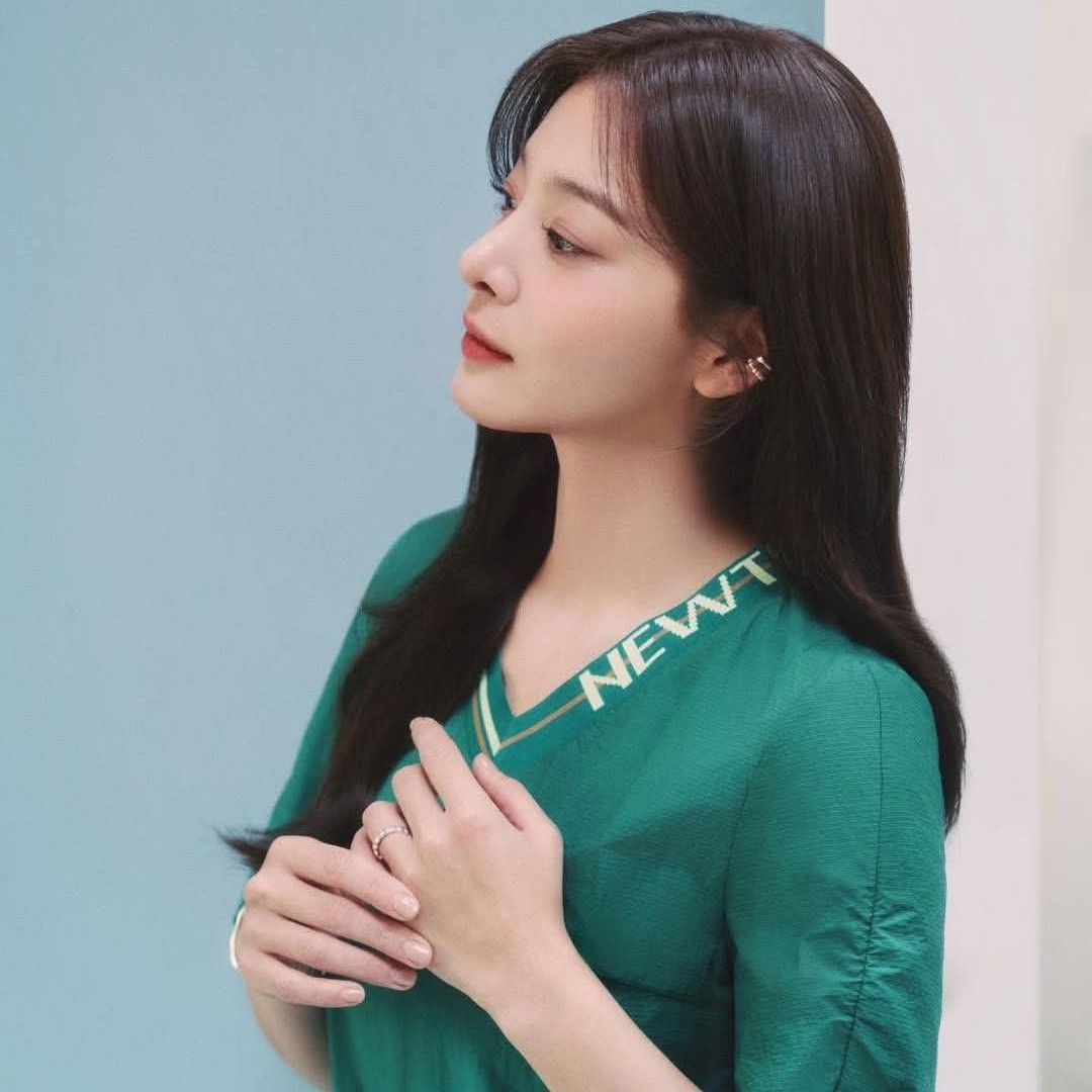 A moment captured by a fan of Seol Inah