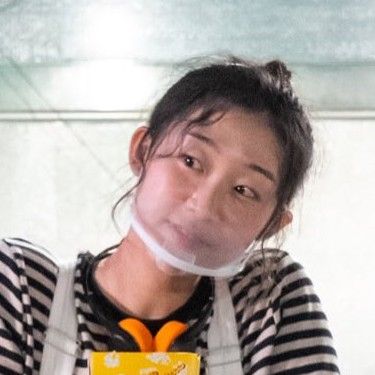 Recent activity shot of Han Yeji