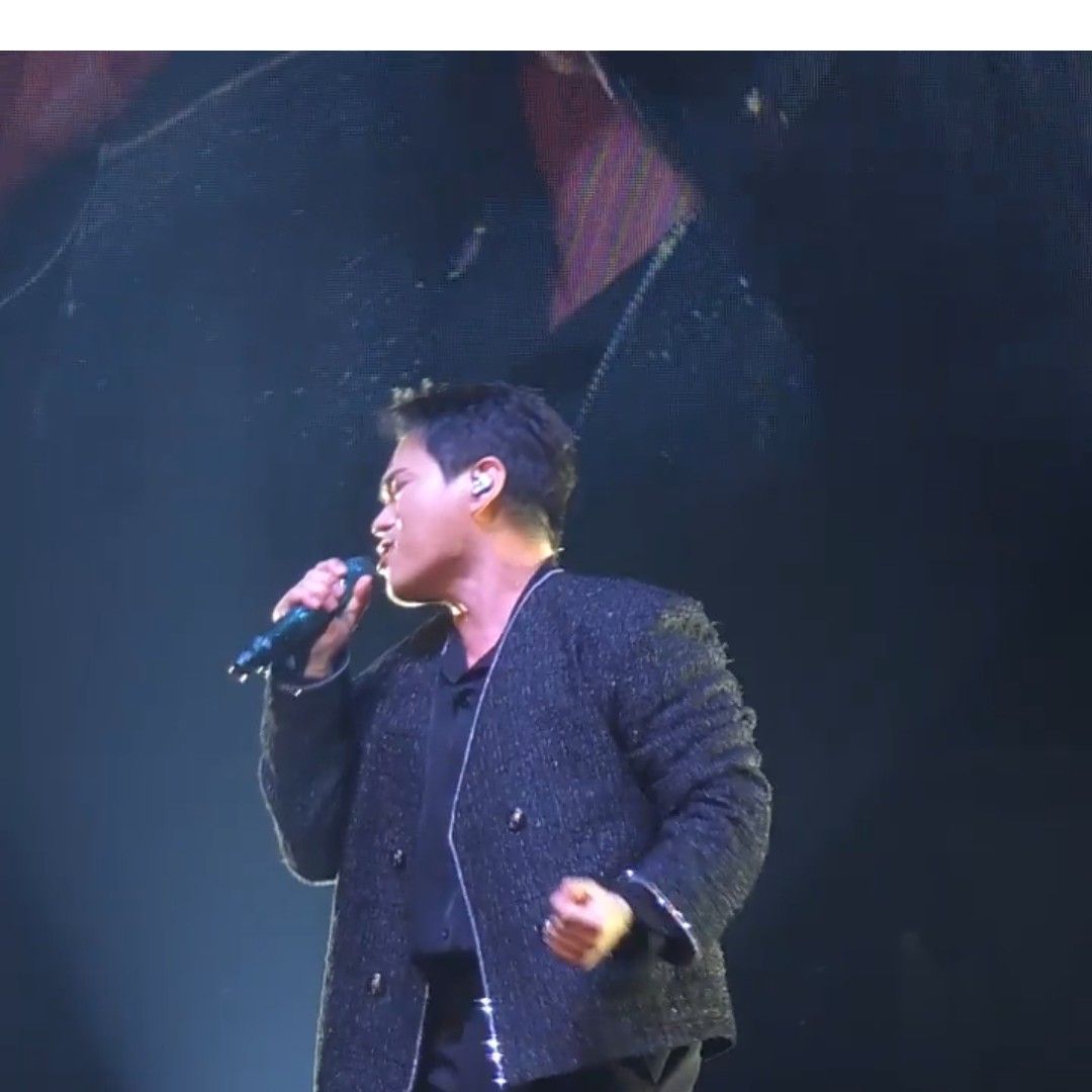 Behind-the-scenes cut of Lee Jung