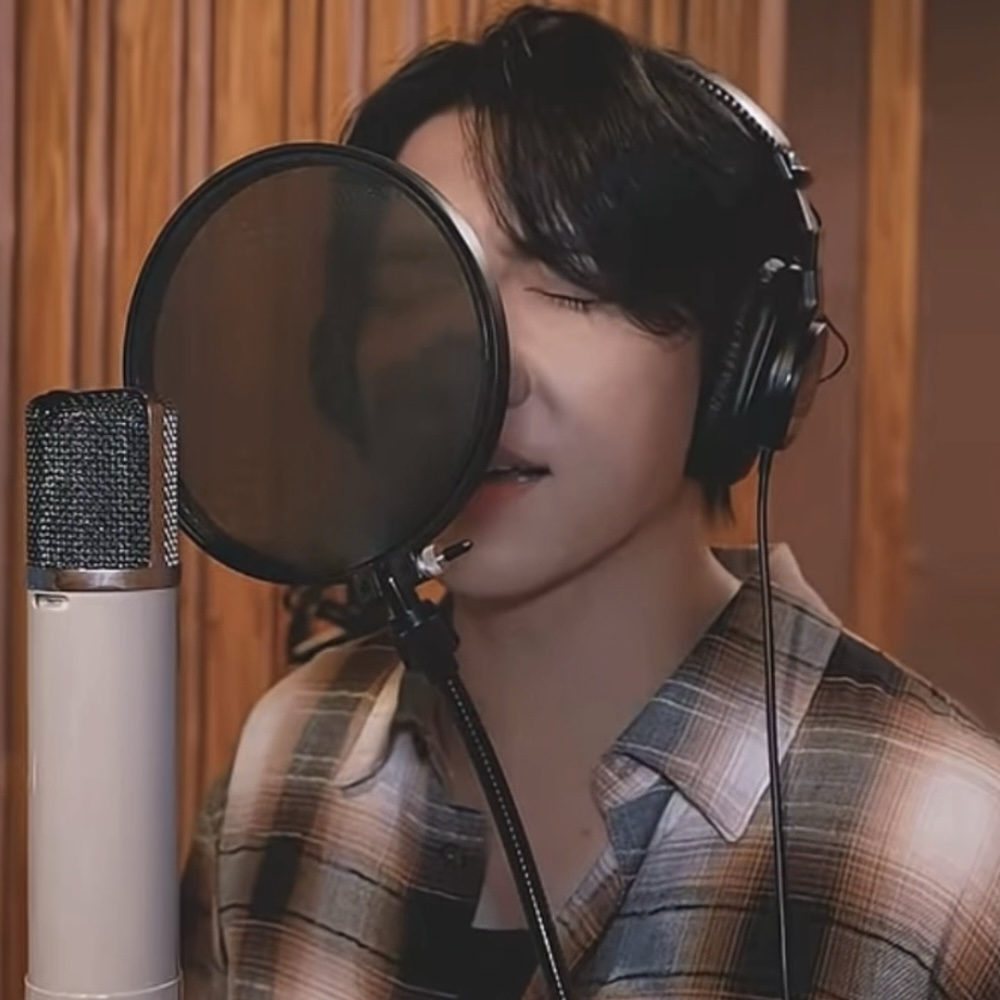 粉丝拍下的李升基瞬间