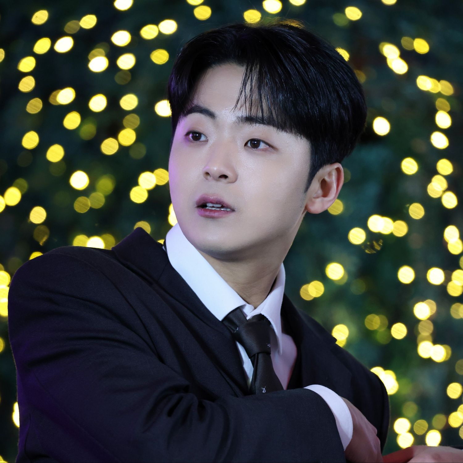 Behind-the-scenes cut of Park Minsu