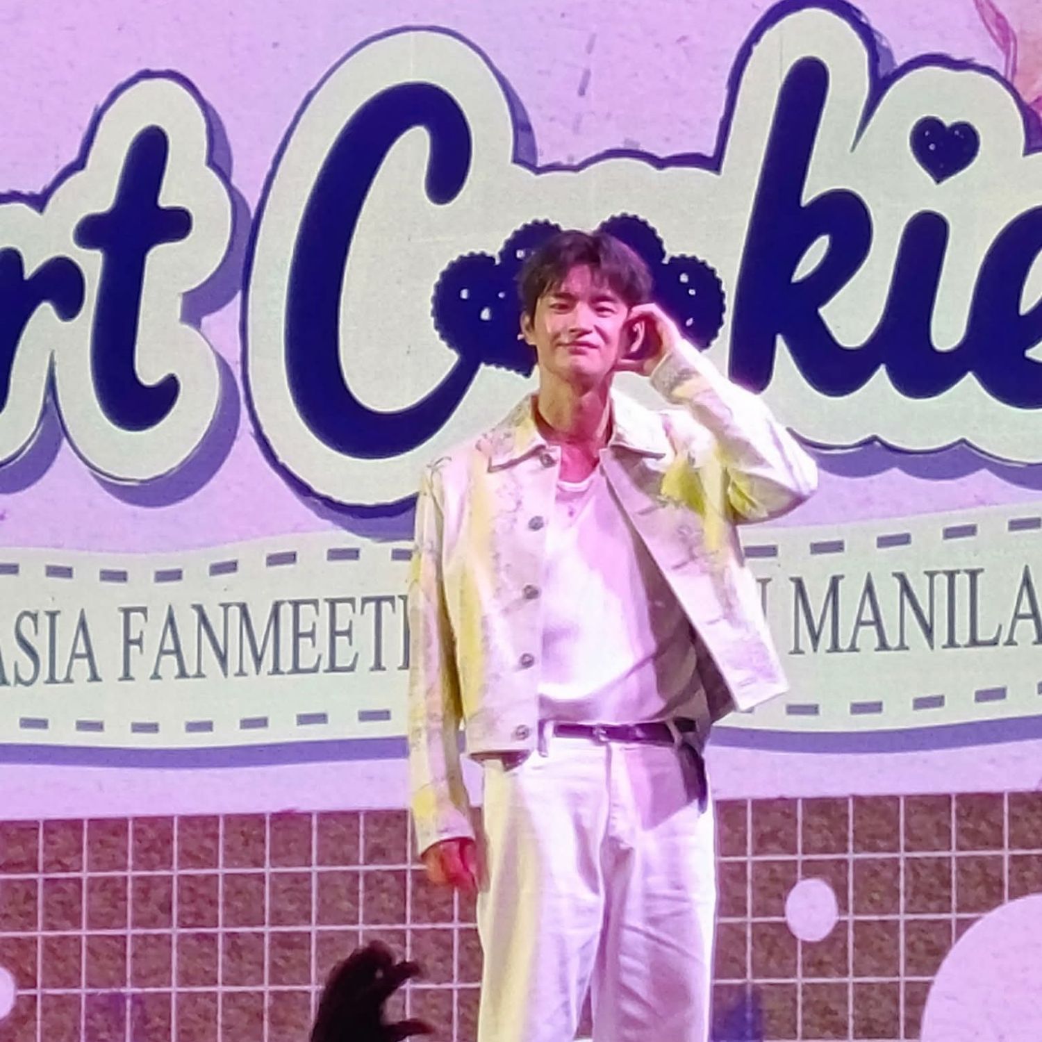 A moment captured by a fan of Seo Inguk