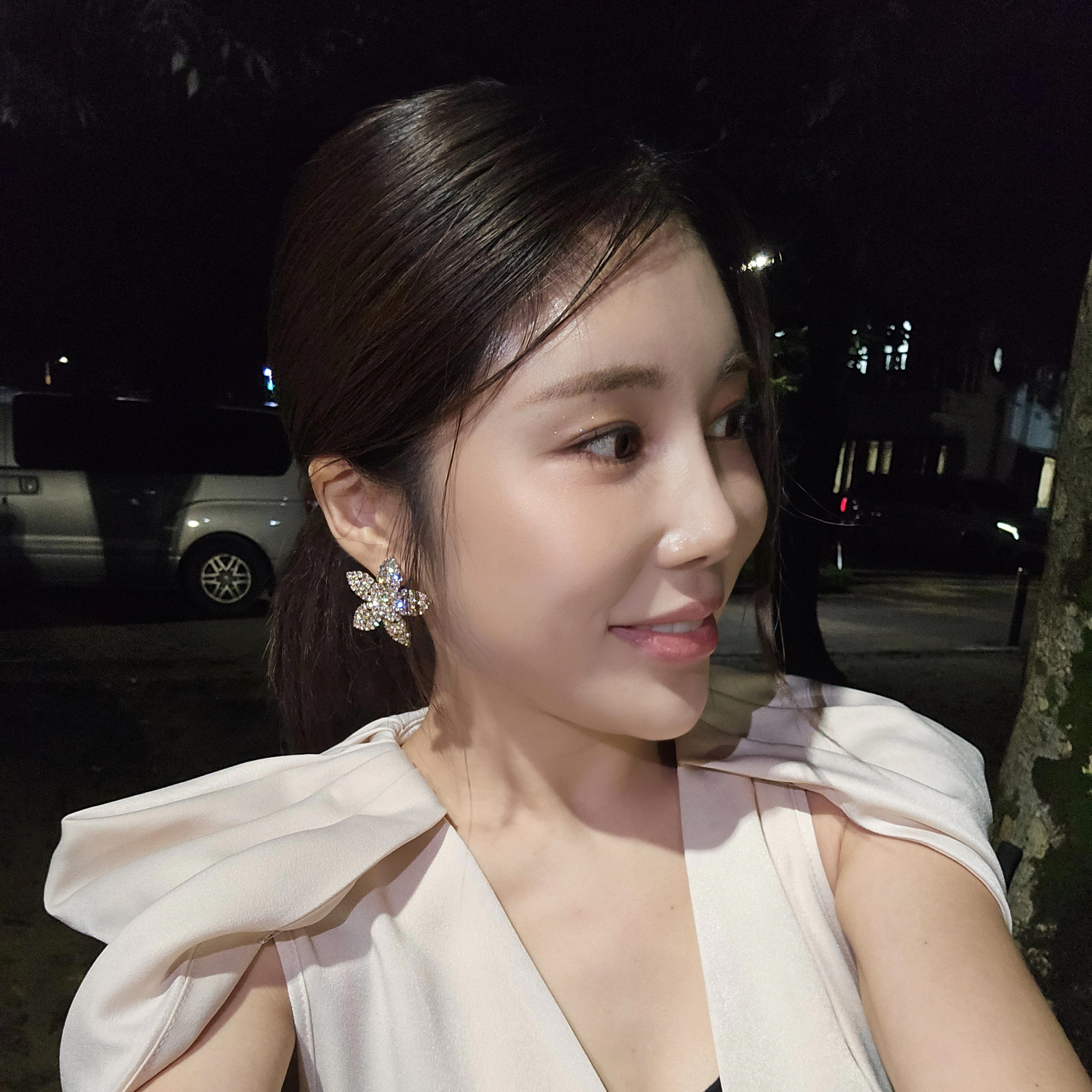 A moment captured by a fan of Kim Soyou