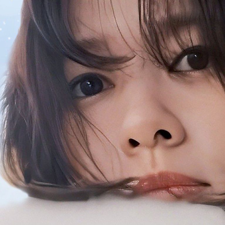 Behind-the-scenes cut of Jung Somin