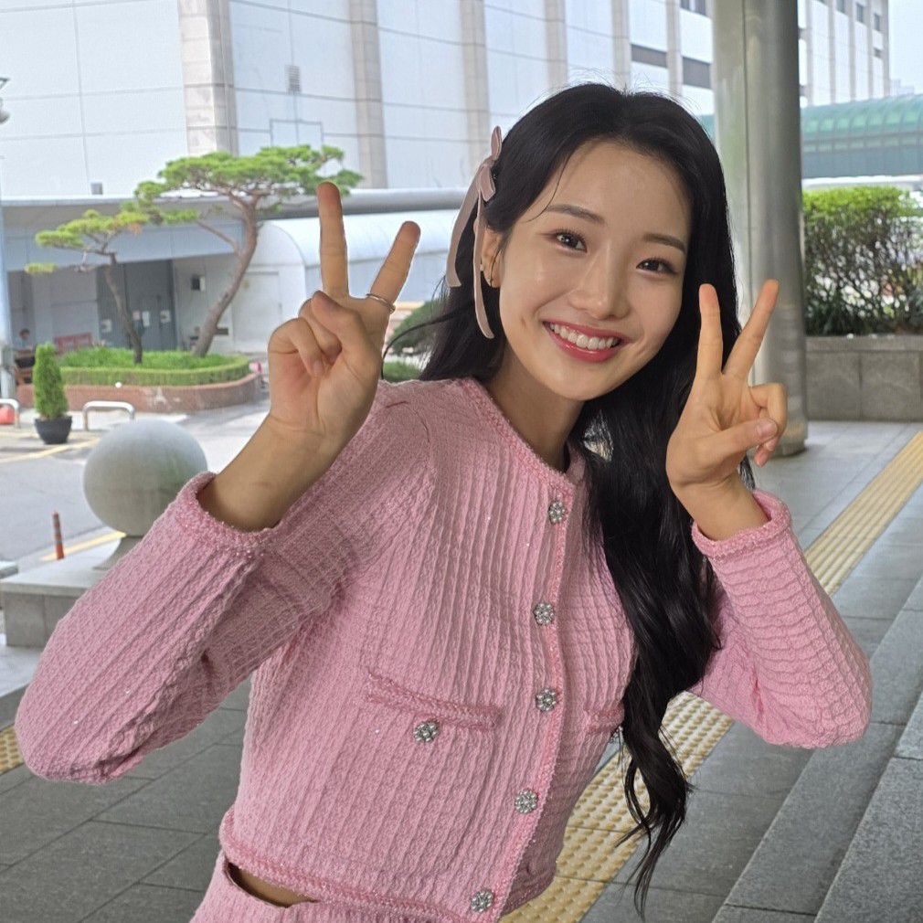 Recent activity shot of Kim Soyeon (2004)