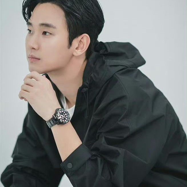 Behind-the-scenes cut of Kim Soohyun