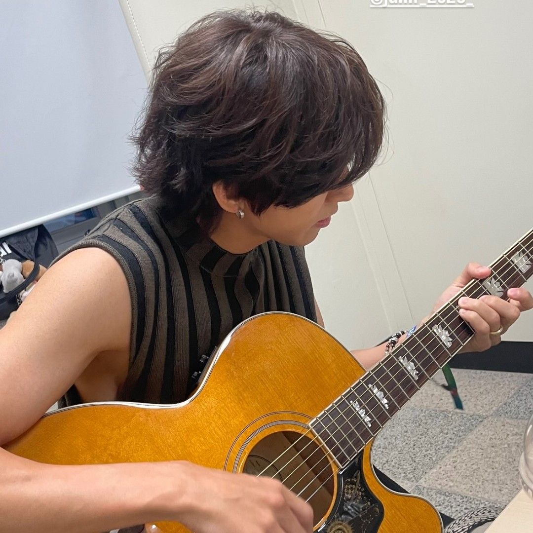 Latest photo of Lee Seungyoon