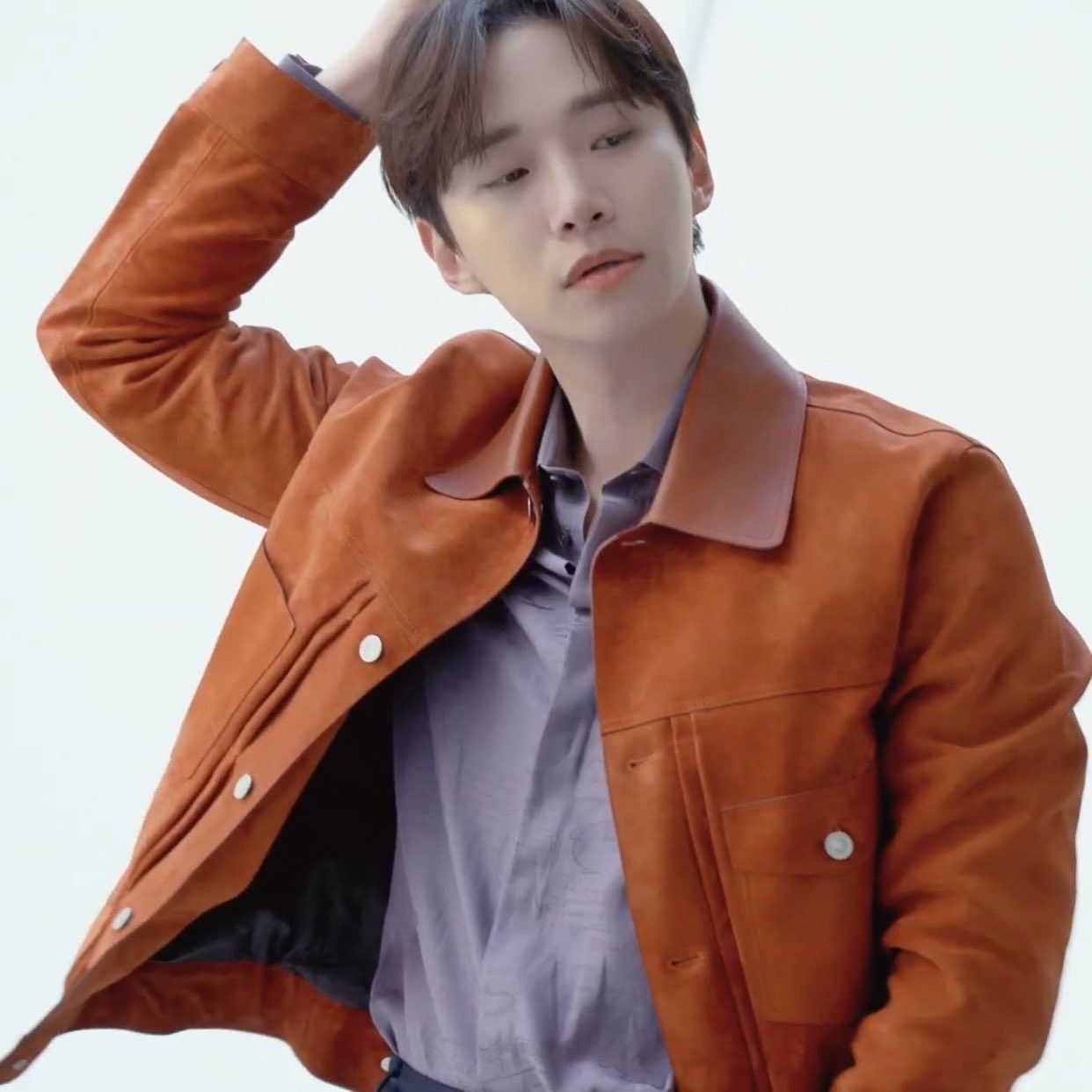 Cuplikan di balik layar dari Lee Junho