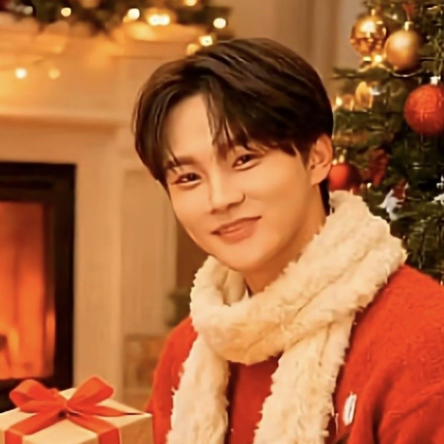 Foto terbaru dari Park Seojin