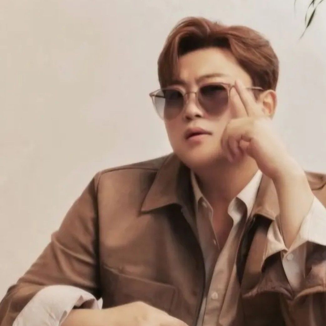 Behind-the-scenes cut of Kim Hojoong